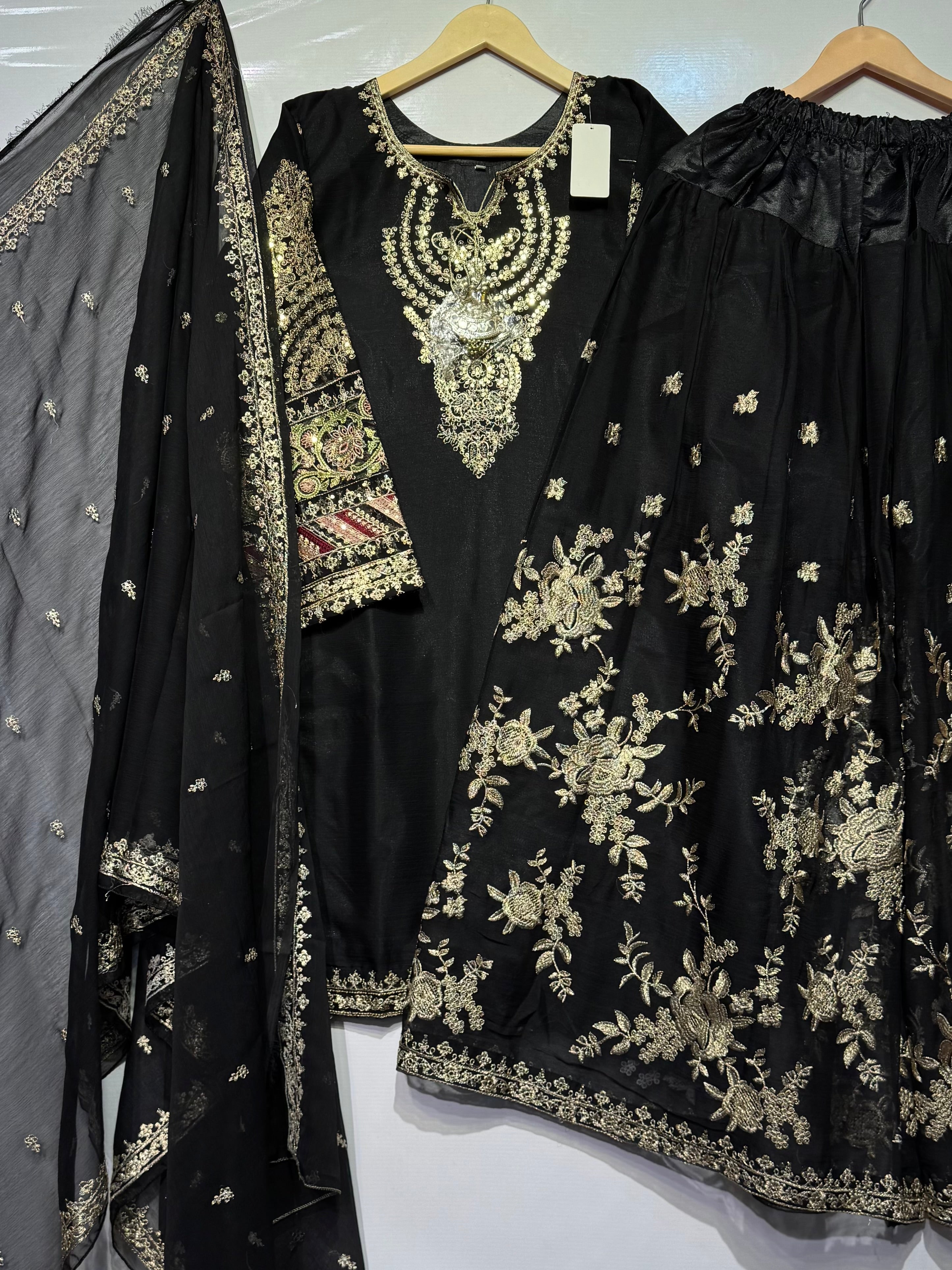 Sitaara Tilla Set